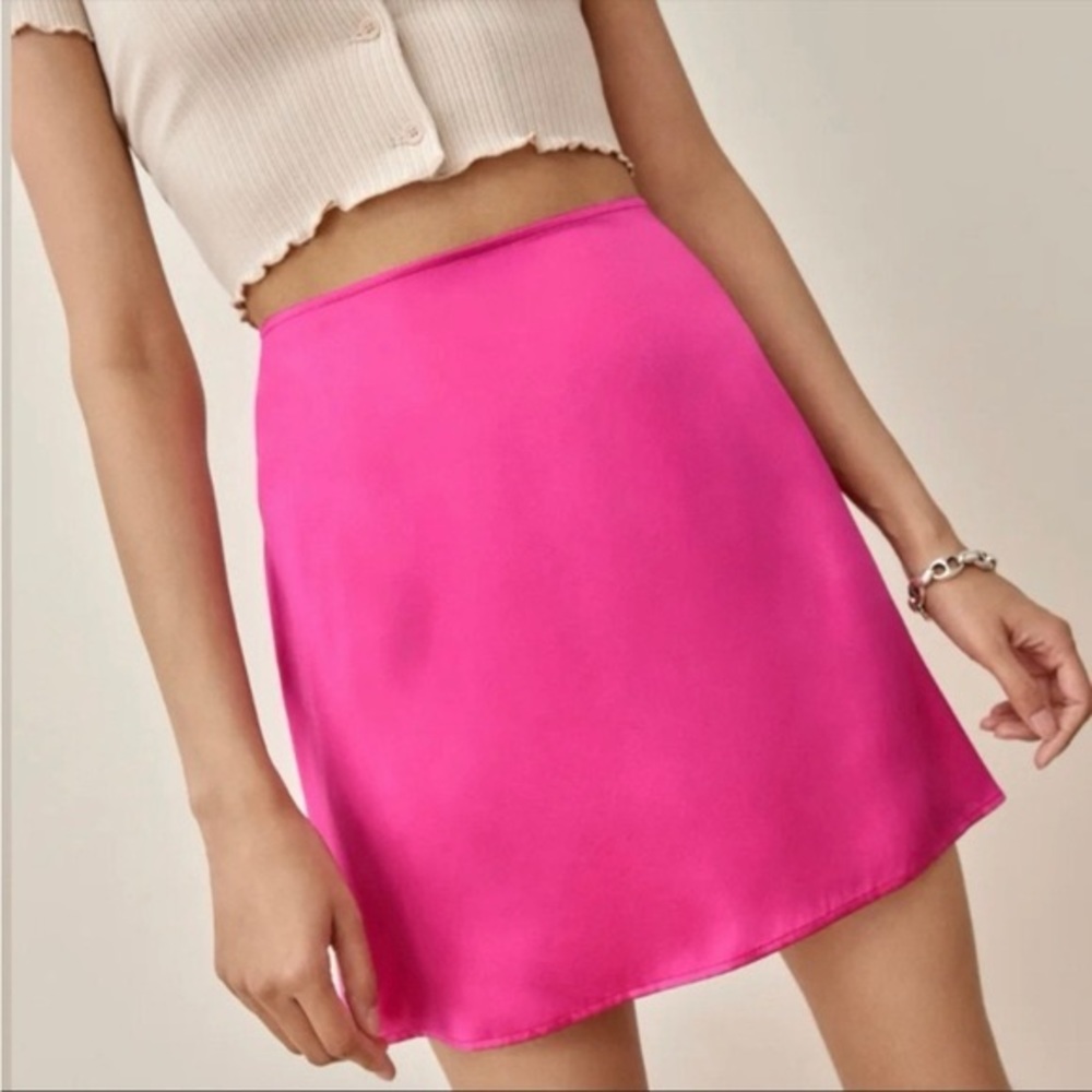 Reformation Benson 100% Silk Skirt in flambé - Size 10